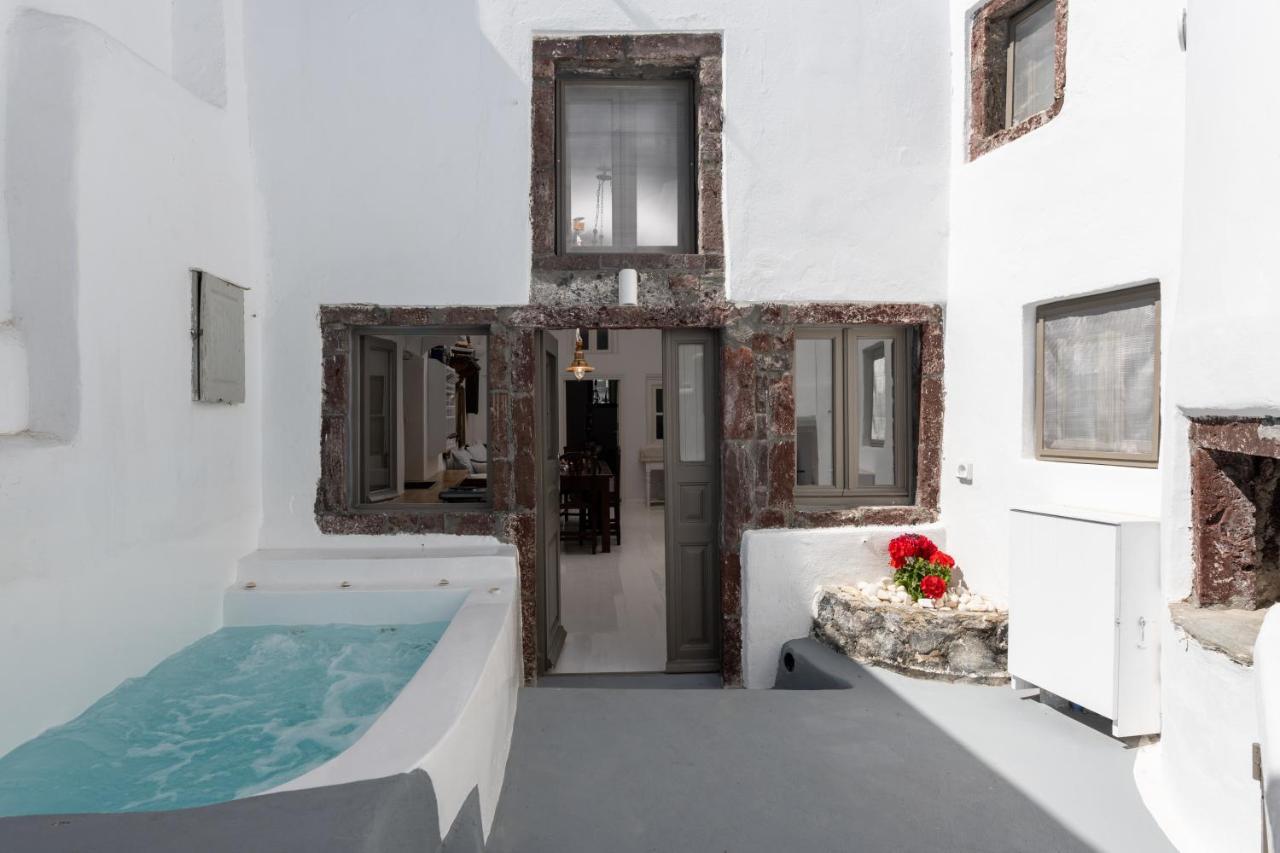 Astrea Suites "Ostria Cave Villa-Outdoor Jacuzzi" Oía Dış mekan fotoğraf