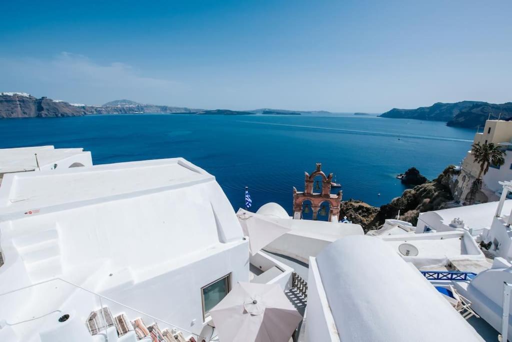 Astrea Suites "Ostria Cave Villa-Outdoor Jacuzzi" Oía Dış mekan fotoğraf